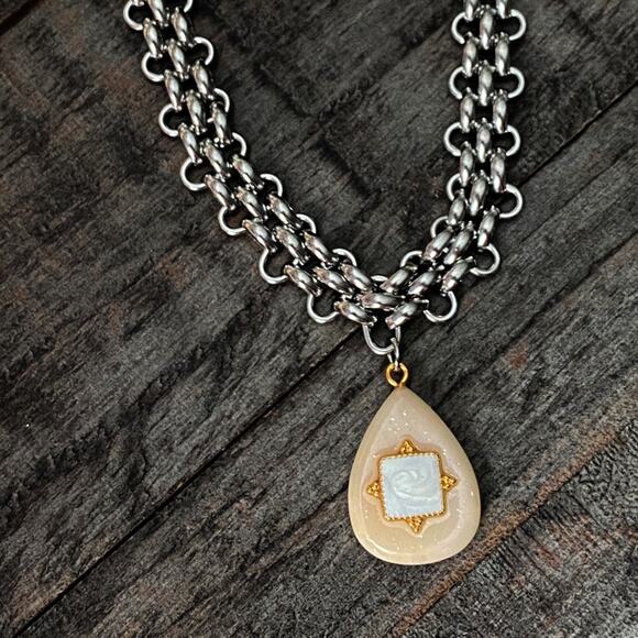 NEW Chunky Gold Green Pendant Necklace - Picture 6 of 12